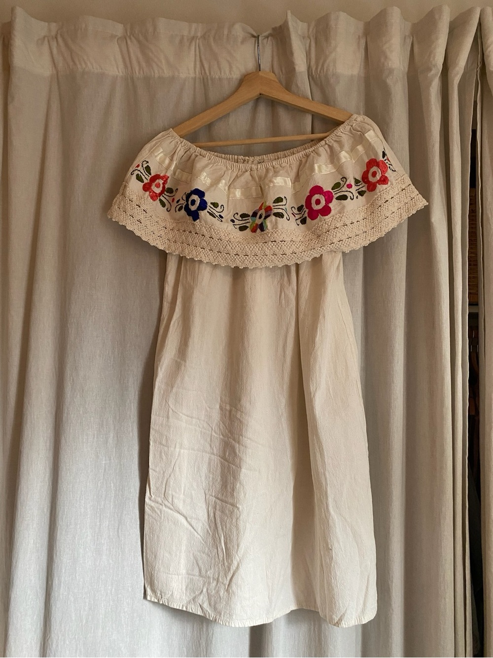 Embroidered Off-Shoulder Cream Midi Dress with Floral Trim